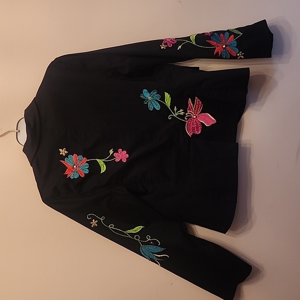 Black embroided, beaded floral jacket size M - Picture 4 of 4